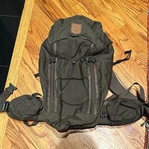 Fjallraven Singi 28 Trekking Backpack